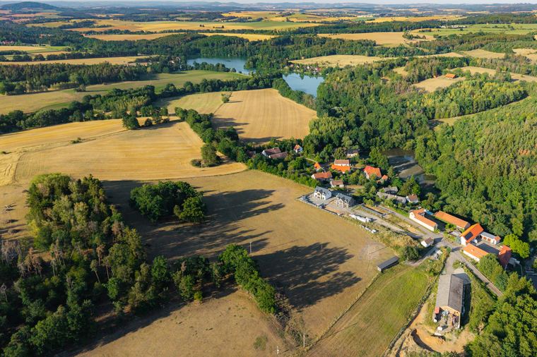 Manělovice a okolí